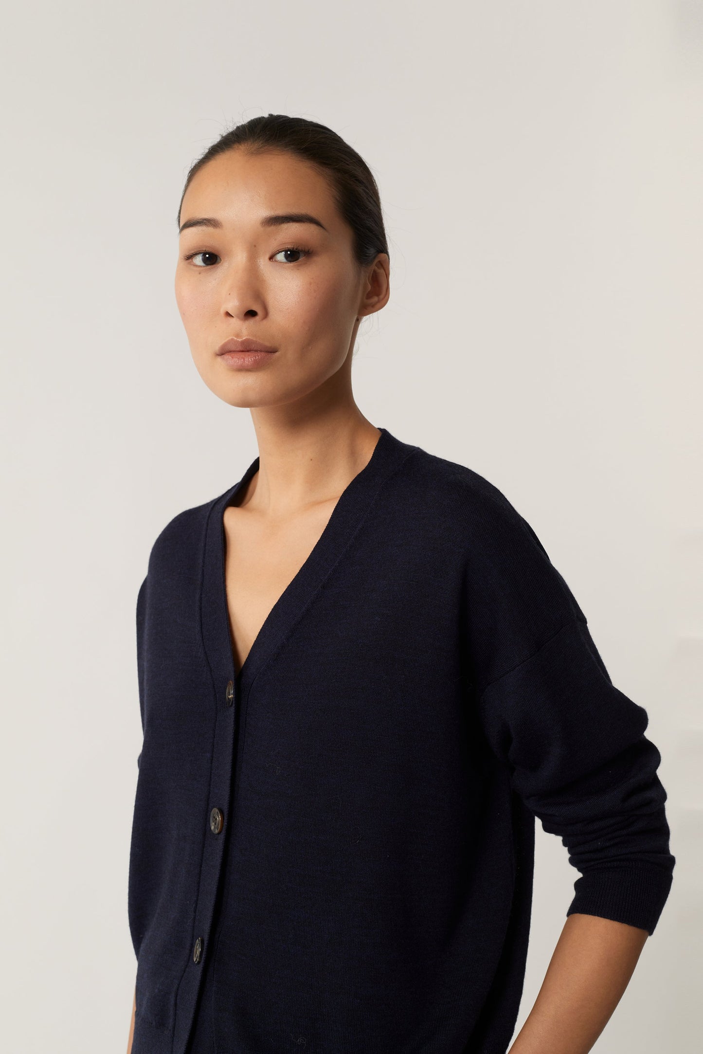 IDEM NAVY SWEATER